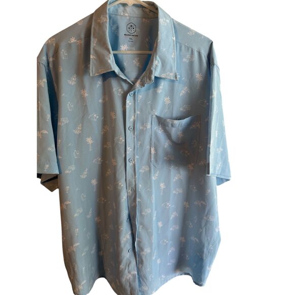 Mountain and Isles Men's Light Blue Short Sleeve Collared Shirt ~ Men's Size XXL - Picture 1 of 8